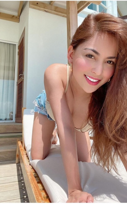 Discover the Allure of Layla Rain’s Irresistible Charm